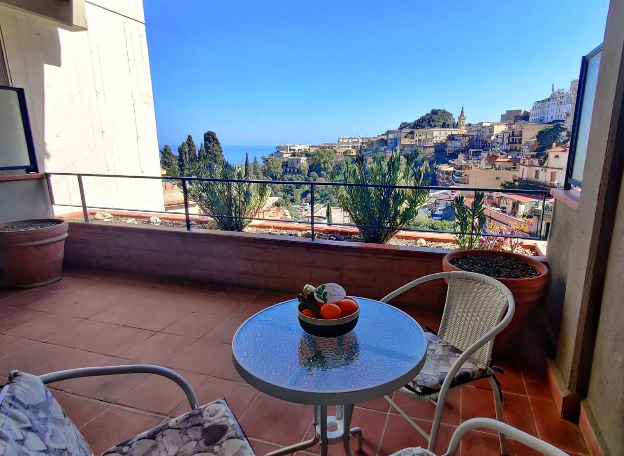 Dolce Casa Taormina Apartment Екстериор снимка